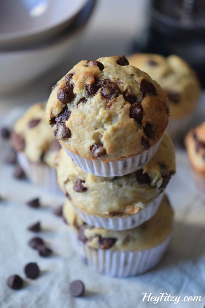 chocolate-peanutbutter-muffins