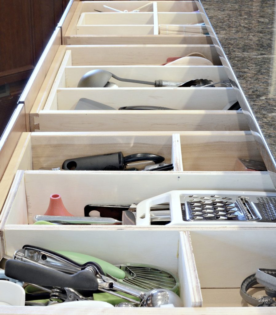 organize your kitchen drawers